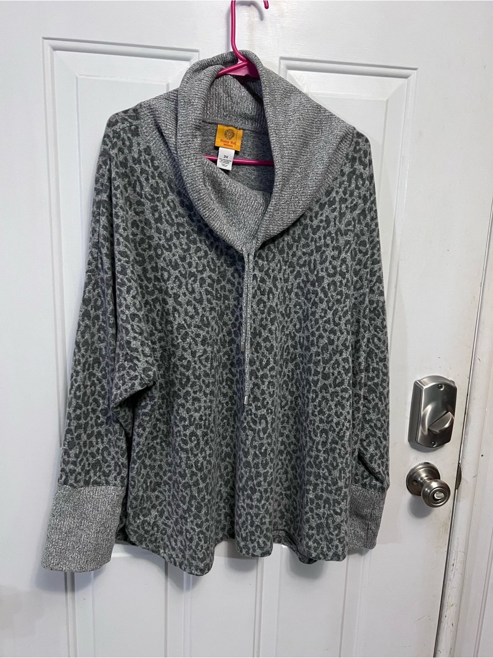 Ruby Rd 3X Gray Black Leopard Print Zip Front Cardigan Sweater Shawl Collar